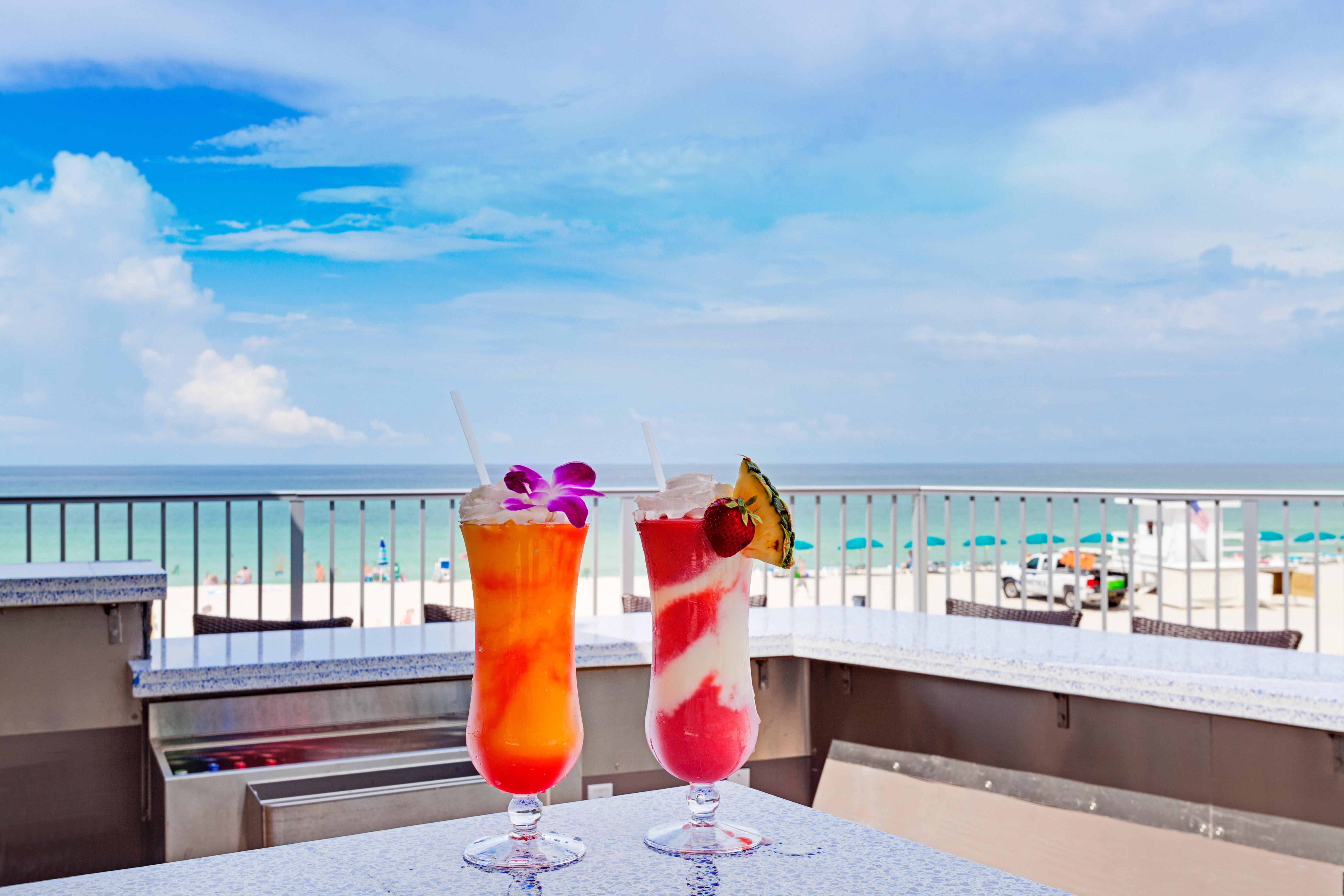 Holiday Inn Express & Suites Panama City Beach Beachfront By Ihg Eksteriør billede