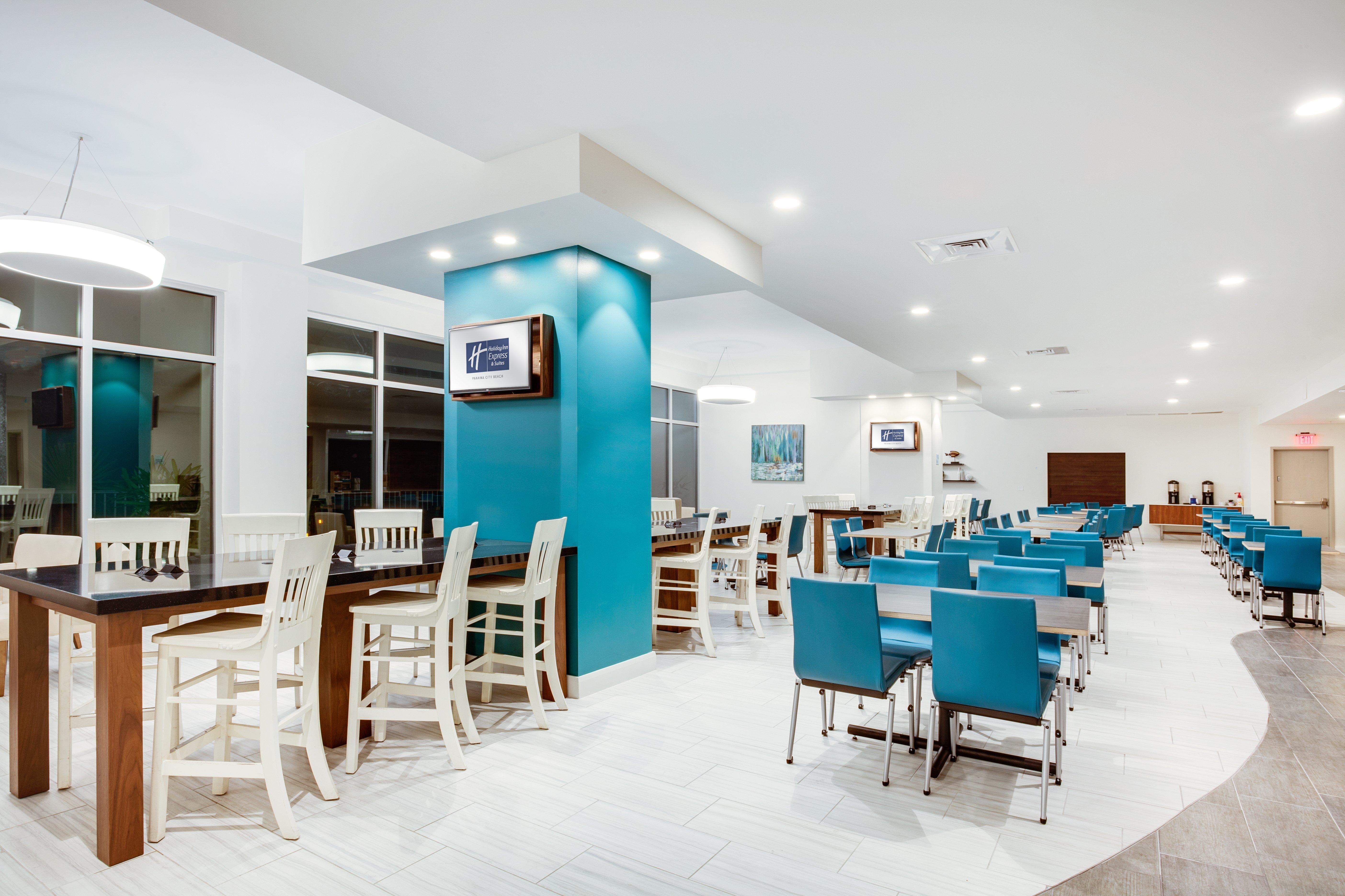 Holiday Inn Express & Suites Panama City Beach Beachfront By Ihg Eksteriør billede