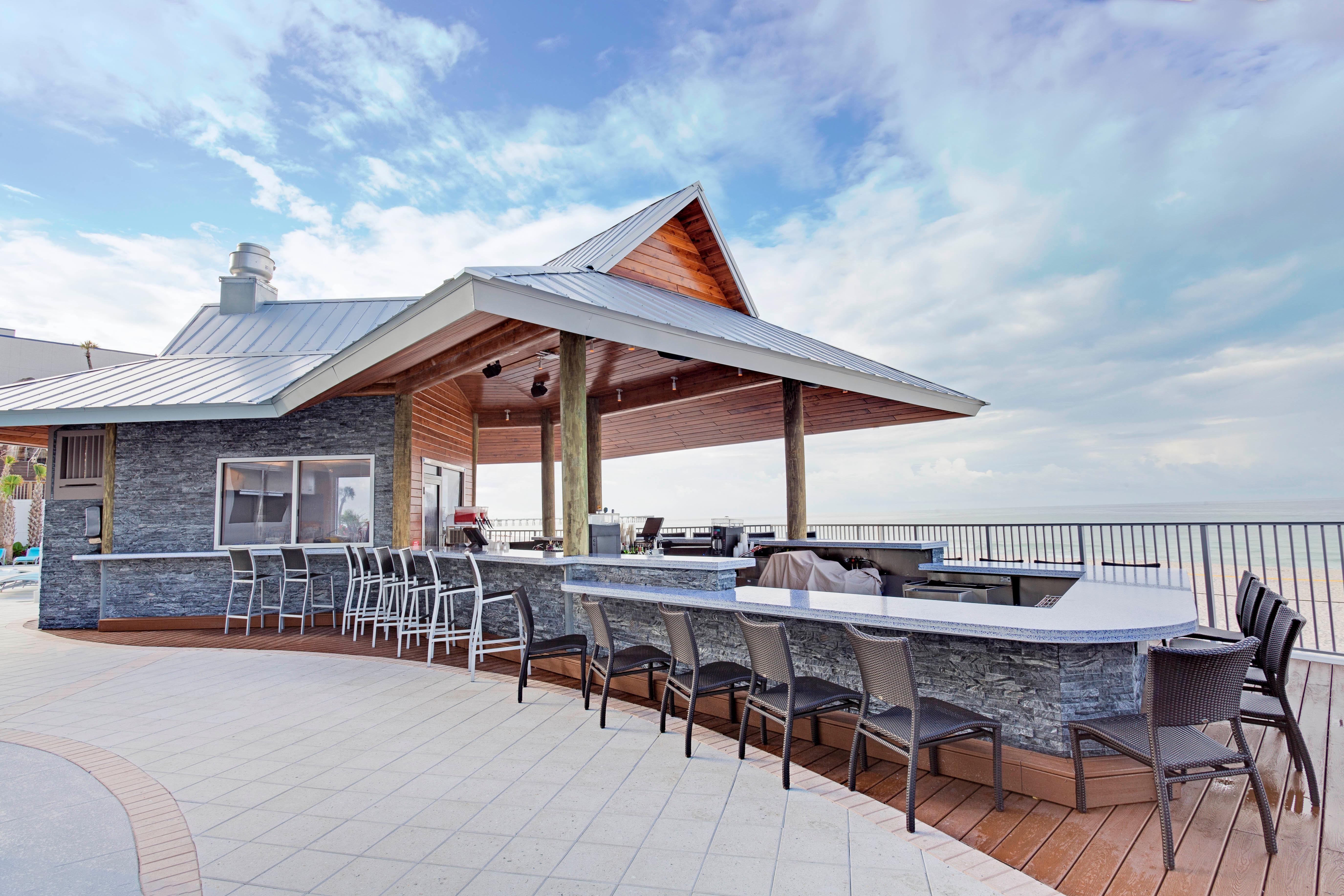 Holiday Inn Express & Suites Panama City Beach Beachfront By Ihg Eksteriør billede